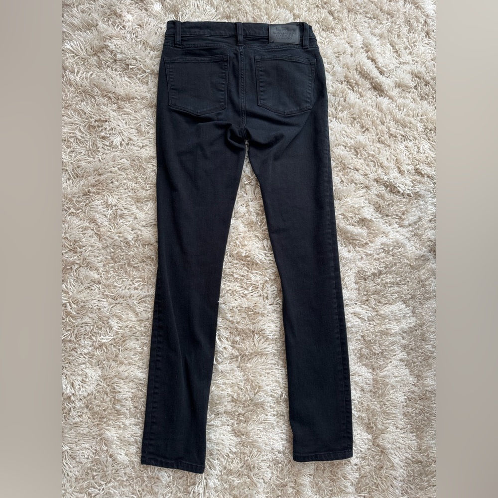 Black Skinny Jeans